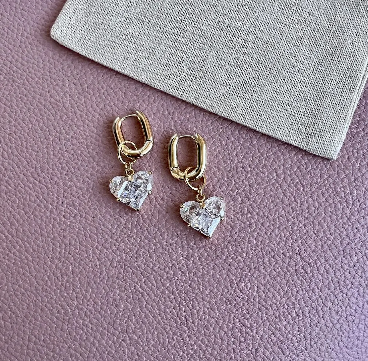 Pendientes de cobre con forma de corazón para mujer, joyería de lujo con diamantes de imitación, chapado en oro de 18K, 2023