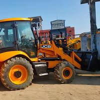 Retroexcavadora Usada JCB 3CX, Excavadora Dos en Uno, Cargadora Agrícola con Motor y Bomba, Carga Nominal de 3169 kg, Potencia de 68 kW