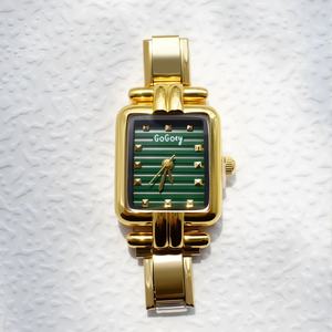 Montre à Quartz Carrée Vintage Européenne et Américaine pour Femme, Bracelet DIY Décontracté Tout-Assorti, en Acier Inoxydable, Vente en Gros, Meilleures Ventes - Product Image 4