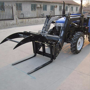 Tractor Met Front In Loader Belasting En Terug Graven Gras Klem Vork <span class=keywords><strong>4</strong></span> In 1 Emmer - Product Image 2