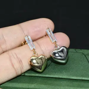 Yeni tasarım parlaklık altın gümüş bakır kalp beyaz zirkon Bar şekli Dangle Pin küpe lüks kadınlar hediye takı için