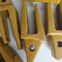 Promo Penjualan Panas PC130-8 PC200-8 PC138US-8 PC228US-8 Tilt Bucket Forging Bucket Tooth Adapter 205-939-7120 Kualitas Tinggi Cina