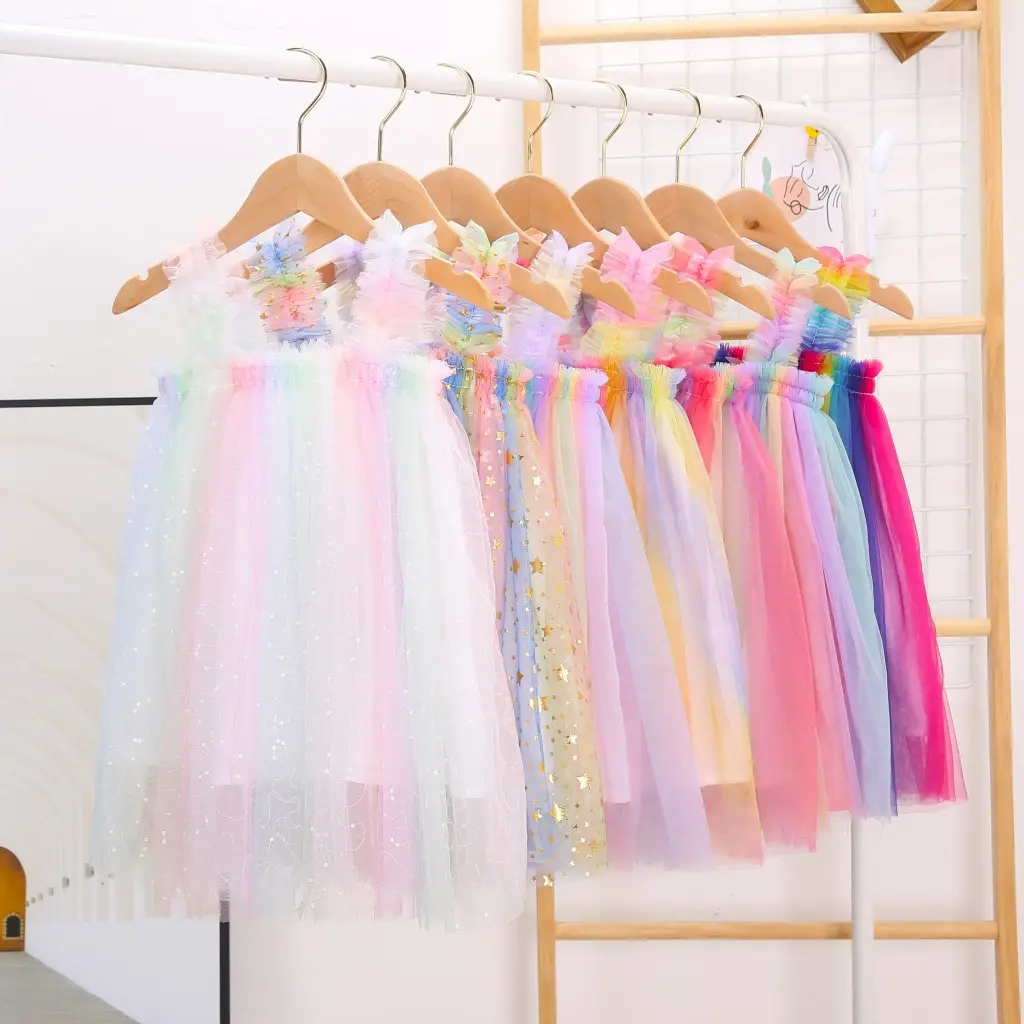 새로운 디자인 파티 드레스 다른 패턴 도매 소녀 멀티 컬러 귀여운 보라색 폴리 에스터 드레스