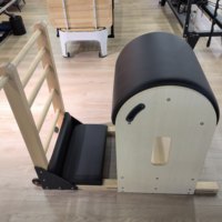 Appareil de Pilates Reformer en bois d'érable et de chêne avec réglage du mouvement des pieds, type Ladder Barrel, équipement de fitness pour la maison