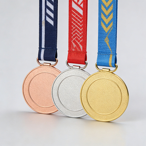 Nuevas Medallas Hexagonales para <span class=keywords><strong>la</strong></span> Carrera Pink 5K con Cinta Colorida de China - Product Image 2