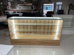 Comptoir en verre <span class=keywords><strong>à</strong></span> cadre en bois économique de 6 pieds avec vitrine verrouillable <span class=keywords><strong>à</strong></span> lumière LED pour vitrine d'exposition en verre de magasin de fumée - Product Image 5