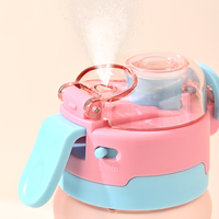 Bouteille d'eau givrée de 600 ml pour enfants avec pulvérisateur à fine brume, gourde de sport portable anti-fuite avec sangle de poignet