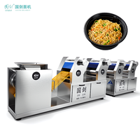 Fabriek voor de productie van instant noodles, Maggi Indomie machine voor het maken van gebakken instant noodles, friteuse, Indomie instant fabriek
