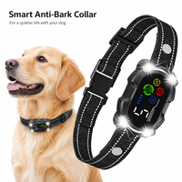 Collier anti-aboiement avec lumière clignotante à haute intensité, vibration de choc sans cruauté, puce intelligente anti-faux déclencheur pour toutes les races de chiens