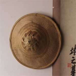Chapeaux en bambou tissés à la main, chapeaux de pêche en bambou pour la protection solaire, chapeaux en bambou imperméables, abat-jour, chapeaux décoratifs en bambou - Product Image 1