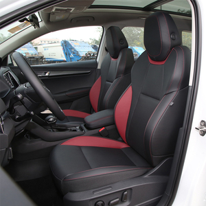 2025 <span class=keywords><strong>Skoda</strong></span> Karoq TSI280 <span class=keywords><strong>Full</strong></span> Option Luxury Edition Automatique FWD Turbo Moteur Sièges en cuir Toit ouvrant panoramique Couleur noir/blanc - Product Image 6