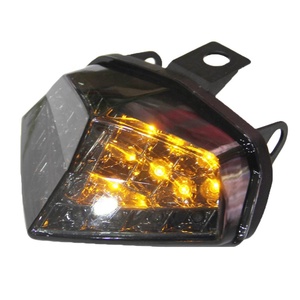 Pièces de moto accessoires de sécurité en cours d'exécution <span class=keywords><strong>LED</strong></span> frein <span class=keywords><strong>clignotant</strong></span> tai-feu arrière pour <span class=keywords><strong>YAMAHA</strong></span> FZ150 VIXION150 - Product Image 6