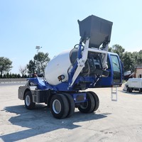 Camion malaxeur à béton autochargeur certifié CE ISO de 3,5 m3, 4x4, malaxeur à ciment mobile pour la construction sur routes éloignées