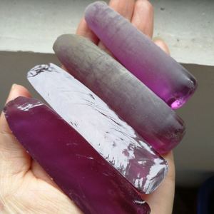 Dong Shi Piedra preciosa Cambio de color 46 # Material de corindón Sin cortar Alejandrita sintética Piedra rugosa - Product Image 3