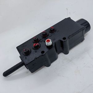 Válvula de freno Doosan Daewoo D20S D30S, válvula de alivio de presión, cilindro maestro para piezas de montacargas diésel - Product Image 2