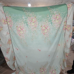 Ropa de Verano Usada de Segunda Mano para Todas las Edades, Fardos de 38 kg, Sábanas Individuales al por Mayor - Product Image 2