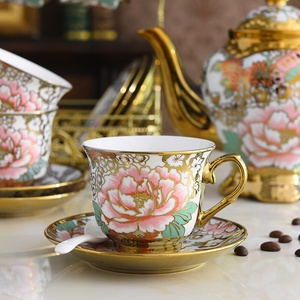 Juego <span class=keywords><strong>de</strong></span> café y té <span class=keywords><strong>de</strong></span> flores creativas minimalistas <span class=keywords><strong>de</strong></span> porcelana ecológica con borde dorado Guangdong vida diaria uso doméstico - Product Image 4
