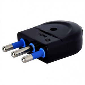 Enchufe eléctrico negro 2P+T 16A con pines aislados azules para conexión de energía - Product Image 2