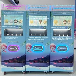 Youyougu Pièces de monnaie en acrylique professionnelles personnalisées, motifs dessin animé/panda, en alliage peint, pour cadeaux culturels créatifs et attractions touristiques - Product Image 2
