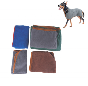 Evcil bornoz köpek köpekler için banyo havlusu emici hızlı boyama havlu lüks sabahlık evcil tam vücut Wrap - Product Image 1