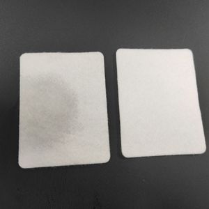 Pansement médical absorbant 6x8cm blanc non tissé pour soins des plaies - Product Image 1