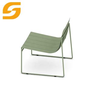 Silla de metal para exteriores de estilo moderno, silla de café en forma de trineo de aluminio para patio y jardín - Product Image 5
