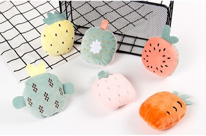 Bestseller katten speeltje met knisperpapier, kattenkruid en pluche fruitdesign, interactief, schattig, voor speeltijd en verrijking van de kittenleven - Product Image 6