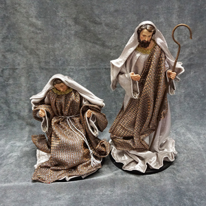 Statuette del Presepe Americano, Decorazione Natalizia per la Casa, Set di 11 Pezzi con Statua della Sacra Famiglia - Product Image 5