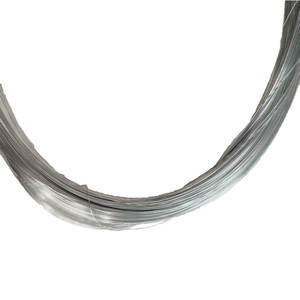 <span class=keywords><strong>Fil</strong></span> <span class=keywords><strong>de</strong></span> <span class=keywords><strong>fer</strong></span> galvanisé à chaud à faible teneur en carbone et à haute teneur en zinc, longue durée <span class=keywords><strong>de</strong></span> vie, pour la fabrication <span class=keywords><strong>de</strong></span> clôtures en treillis métallique et les projets <span class=keywords><strong>de</strong></span> construction - Product Image 1