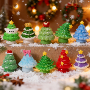 Figurines <span class=keywords><strong>de</strong></span> <span class=keywords><strong>mini</strong></span>-sapins <span class=keywords><strong>de</strong></span> Noël en résine en gros, styles variés pour décorations <span class=keywords><strong>de</strong></span> maisons <span class=keywords><strong>de</strong></span> poupées, villages <span class=keywords><strong>de</strong></span> Noël et scènes <span class=keywords><strong>de</strong></span> fêtes DIY - Product Image 4