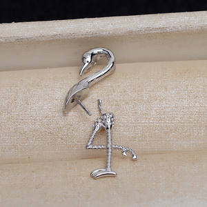 Colgante Barroco de Plata S925 Hecho a Mano, Base Hueca con Perla de Cisne Inusual y Flamenco, Accesorio para Collar DIY 4405 - Product Image 2