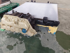 Chất lượng cao HD xe tải nhôm tản nhiệt cho TGA seris/<span class=keywords><strong>cxu</strong></span> Vision 002 để trình bày xe tải tản nhiệt Nhà sản xuất - Product Image 4