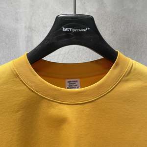 T-shirt Unisexe Personnalisé à Manches Courtes, Couleur Unie, Coupe Boxy, en Maille 100% Coton 240 Grammes, Style Streetwear, Doux, Respirant et Infroissable - Product Image 4