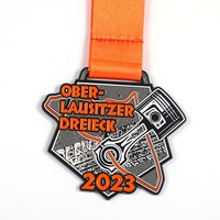 Médaille de course en alliage de zinc 3D rotative en émail, motif astronaute personnalisé, avec cordon imprimé – Vente en gros