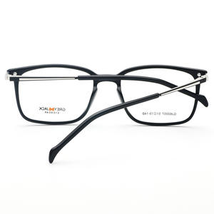 Monturas Ópticas Grises Jack, Rectangulares, Montura Completa, Unisex, Acetato Moderno 60007 - Product Image 2