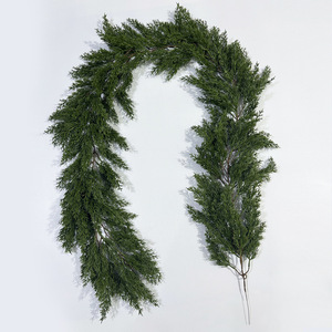 Guirnalda de Pino Norfolk Artificial Southpeak, Guirnalda de Navidad de Polietileno con Aspecto Realista para Decoración de Exteriores, Chimeneas, Hogares y Porches - Product Image 2