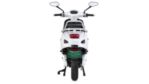 Scooter Eléctrico de Baja Velocidad BU4 AUTO Shine para Uso Doméstico y Viajes Urbanos Ecológicos Disponible al Mejor Precio - Product Image 3