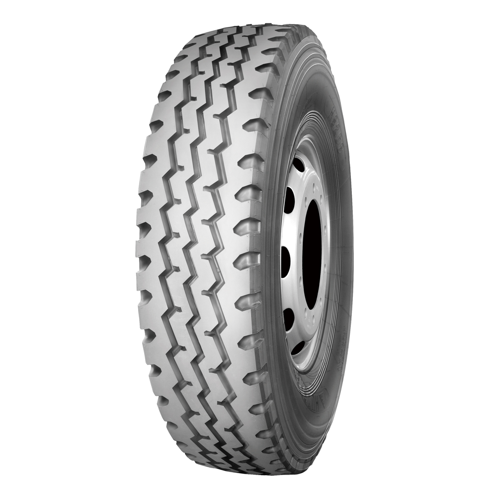 Blackmax225／80R17.5 225/80R17.5 Truck Tyres for Southeast Asia - Durable Radial Design