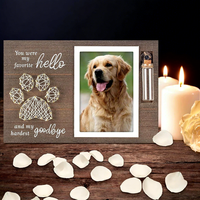 Cadre photo commémoratif pour animaux de compagnie avec construction en MDF, flacon en verre imprimé UV, souvenir de poils, design de bouteille avec empreinte de patte pour chiens et chats