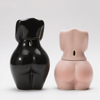 Tasse à café en céramique amusante de 8 oz en forme de fesses avec soucoupe, tasse à thé fantaisie en forme de corps, cadeau piqueur pour le bureau des femmes