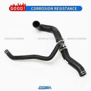 Piezas de automóvil en T inferiores de la manguera del radiador de la venta caliente para Maserati Ghibi Quattroporte V6 670001321 670031894 Material de goma - Product Image 4