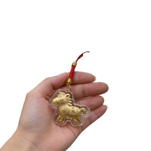 Pendentif en acrylique en forme de poney du zodiaque de l'année du Cheval, avec cordon rouge, cadeau pour les entreprises et promotion du Nouvel An - Product Image 5