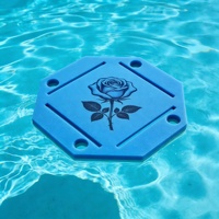 Table de Mahjong flottante pliable haut de gamme résistante aux UV avec plateau flottant en mousse pour piscine et porte-gobelets intégrés