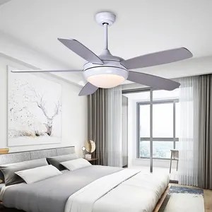 Di buona qualità soggiorno sala da pranzo Led Ceil Fan Light telecomando moderno ventilatore da soffitto con lampada