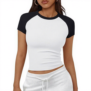 Gray And <b>Black</b> Raglan <b>Sleeve</b> <b>Crop</b> <b>Top</b> Women's Casual <b>Short</b> <b>Sleeve</b> Crew Neck Knitted Solid Color T-Shirt - Product Image 3