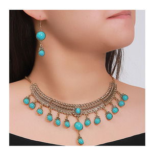 Conjunto de Joyería de Oro Cristiano de Tres Colores con Collar de Gargantilla de Borlas Indias y Piedras Turquesa para Novia, Accesorios de Moda para Niñas - Product Image 1