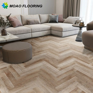 Revêtement de sol intérieur en <span class=keywords><strong>vinyle</strong></span> gris clair en vente Revêtement de sol en <span class=keywords><strong>vinyle</strong></span> de luxe imbriqué planches en <span class=keywords><strong>vinyle</strong></span> design pvc spc Carreaux de sol en <span class=keywords><strong>vinyle</strong></span> - Product Image 3