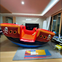 Balançoire gonflable d'intérieur transfrontalière en forme de pirate, de pastèque, de crabe, en PVC, pour aire de jeux pour enfants