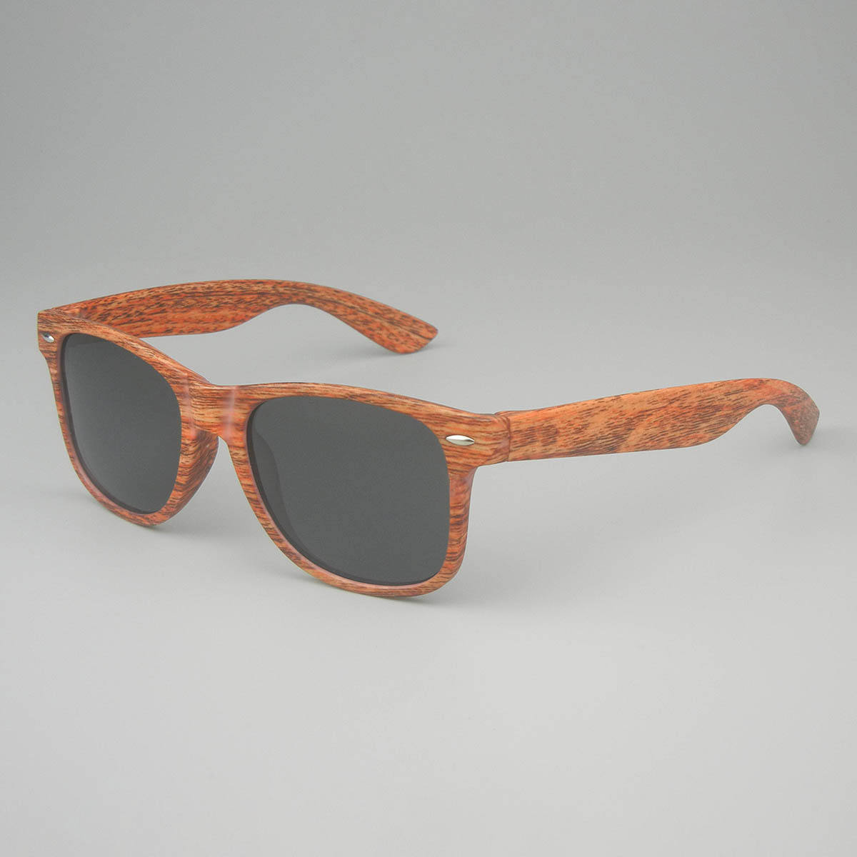 สีน้ำตาล