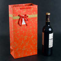 Bolsas de Regalo Premium Rojas para Vino Individual y Termo, Hechas a Mano con Papel Reciclado, Cierre Magnético, Asa Elegante, Calidad de Paraguas